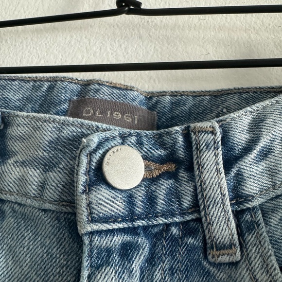 DL1961 Emilie Straight Ultra High Vintage Ankle Super Light Shredded Jeans 24 - Picture 3 of 11